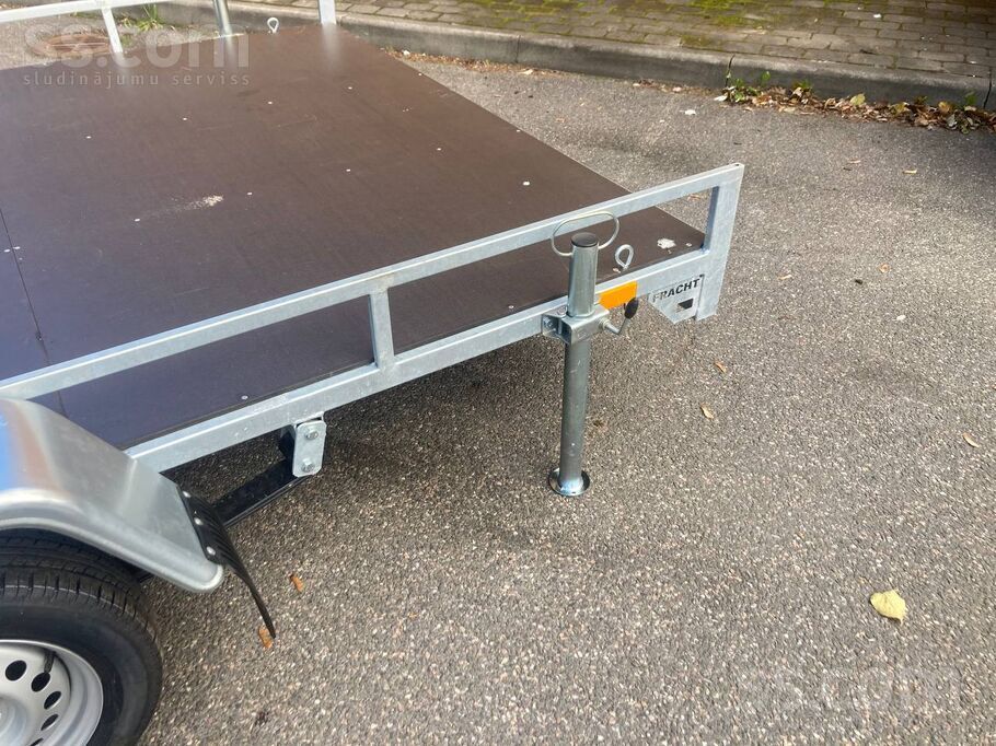 transport-other-trailers-49759071.800